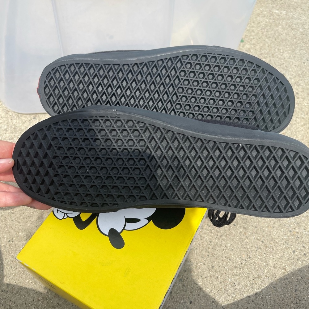 Vans x Disney - Picture 5 of 6